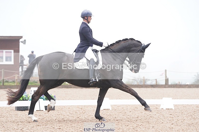 250404-092428-04025 - 022-Jezz.Palmer-Romanno.Weltino