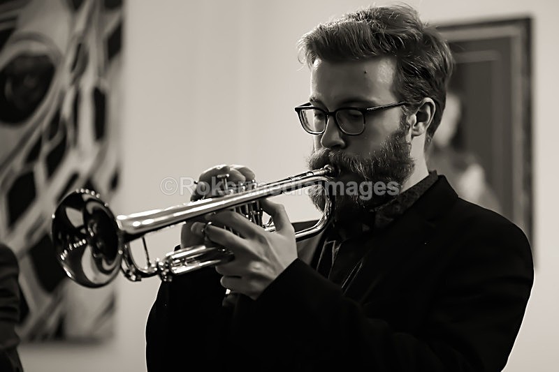  - TOM & SIMON GARDNER PLAY BROTHERS CANDOLI