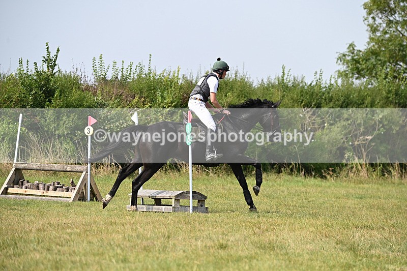 WJ6_2340 - 60cm XC Time 14:21 to 14:47