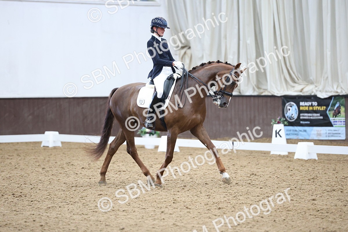 SBM_003931 - Class 8 - Advanced Medium 6 Silver