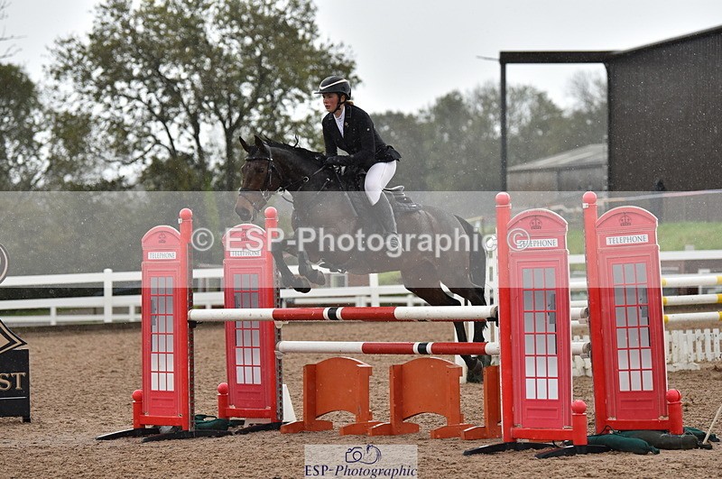 231028A-141124-01840 - Cls 5 Foxhunter & 1.10m Open