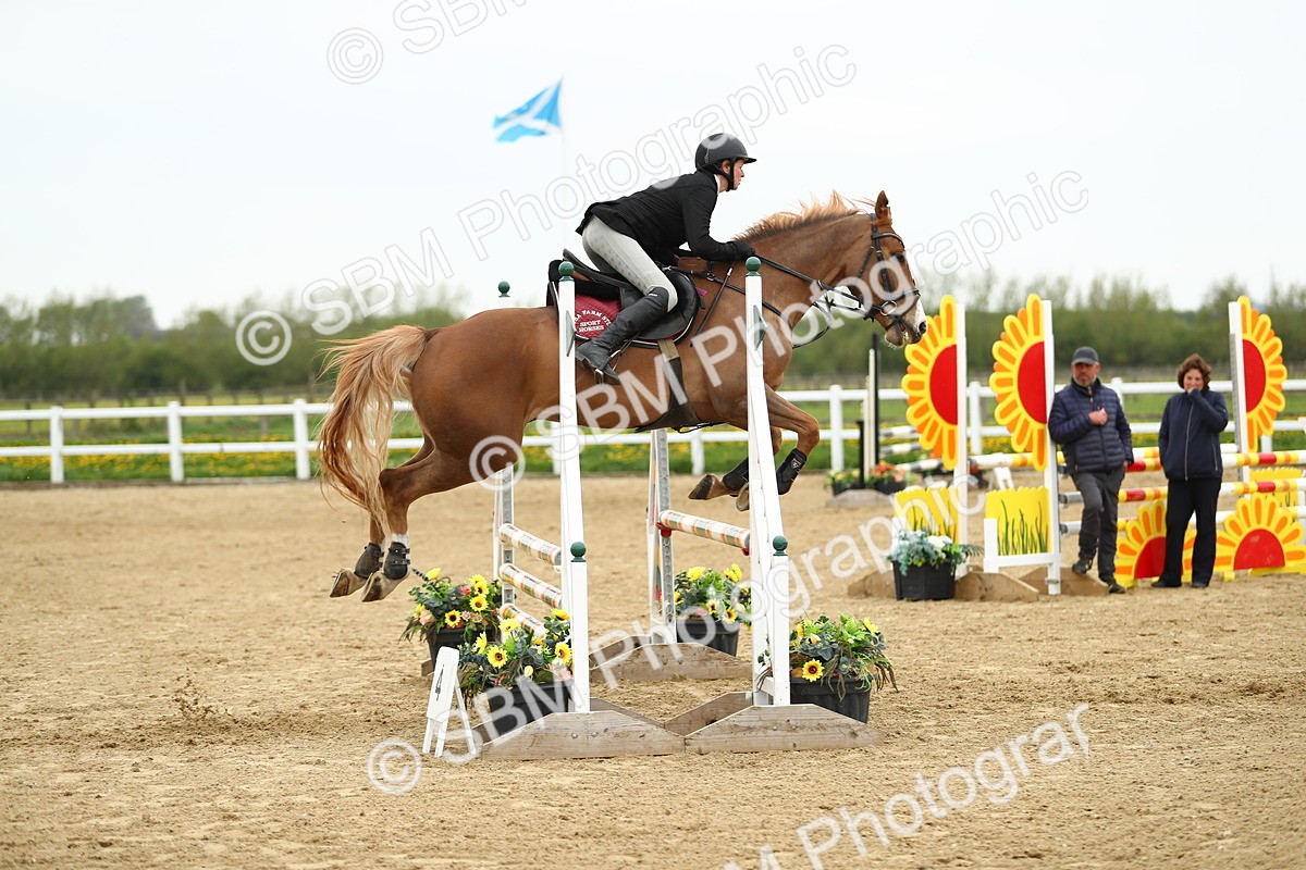 SBM_000419 - Class 2 - Senior British Novice 90cm