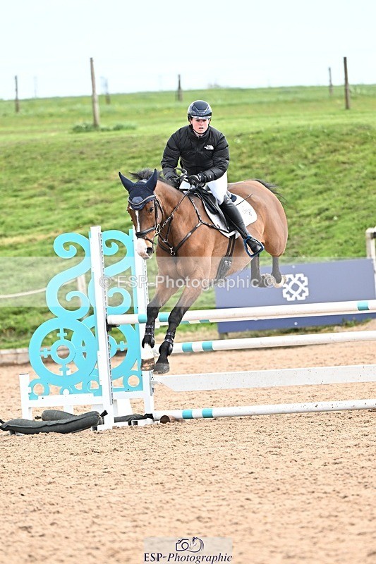 250416-122436-00815 - Cls 3 Snr 1.05m Open