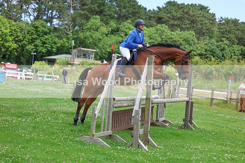 3E7A3617 - Class 6: Hawkins Motors Senior 1.00m Derby