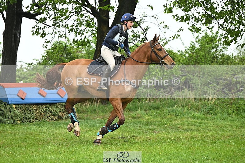 250418-103658-01498 - 053-Jancis.Weal-ESCAPE.THE.OPPOSITION