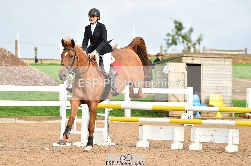 220829A-180244-00494 - 90cm classes