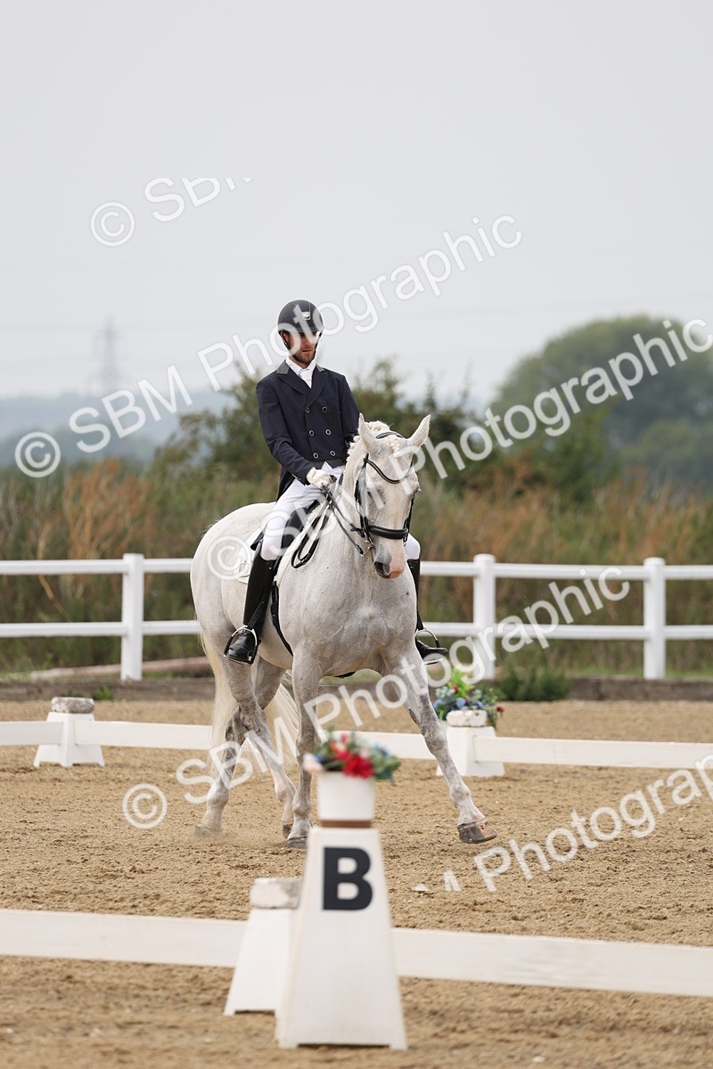 SBM_008153 - Class 10 - FEI INT I - 16.10-16.50