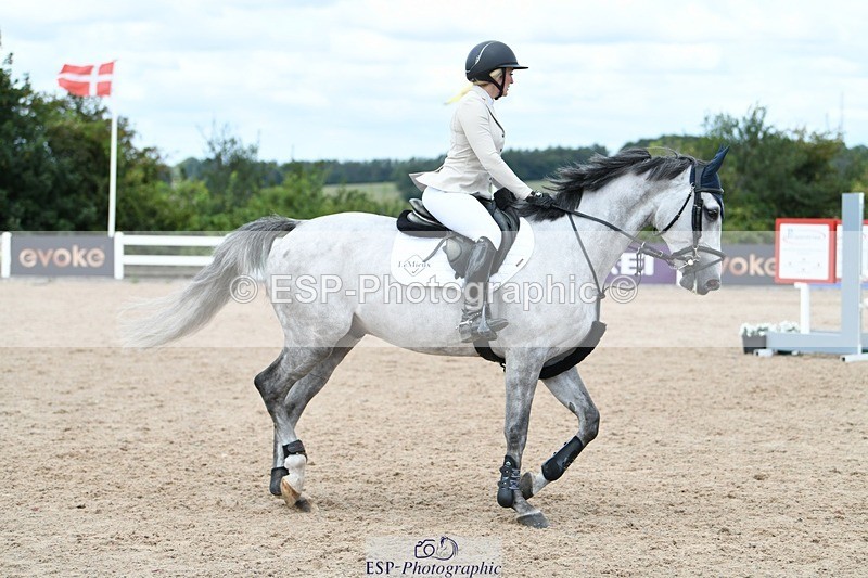 250801-103735-04374 - Cls 21 A&B Snr Disc & 1.00 Open