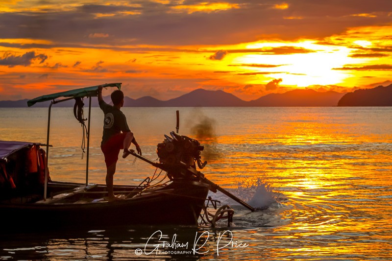 IMG_7437 - Sunset vs Sunrise