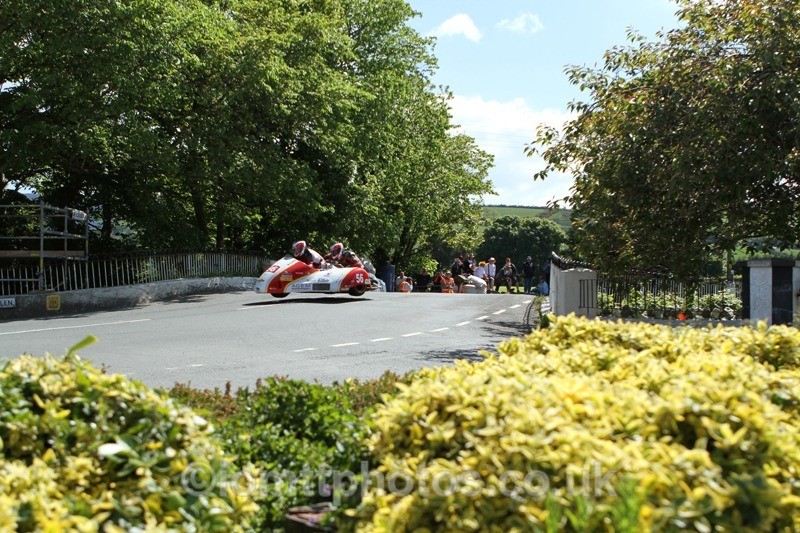 IMG_2843 - Sidecar Race 2 - TT 2013