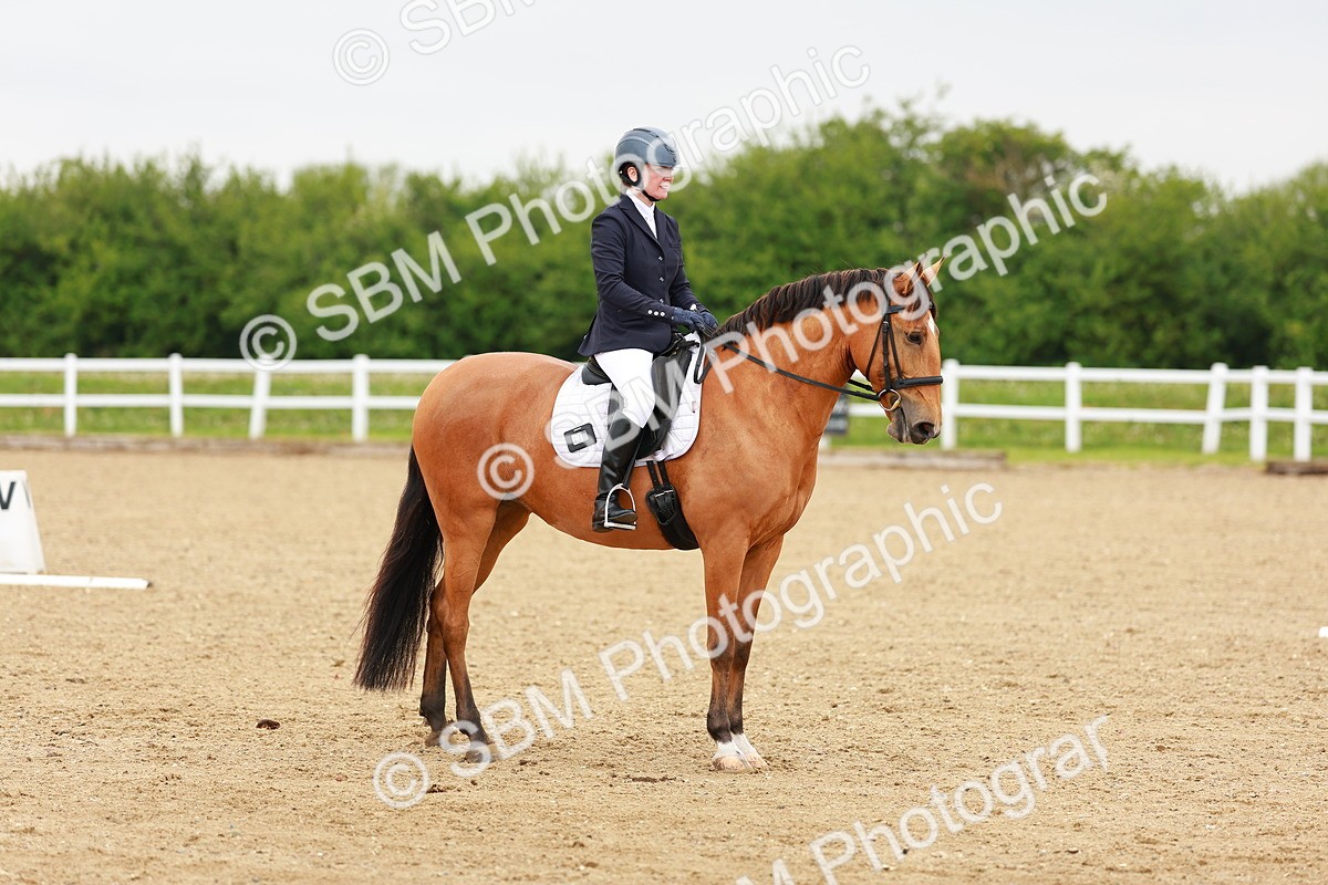 SBM_005298 - Class 16 - Novice 6