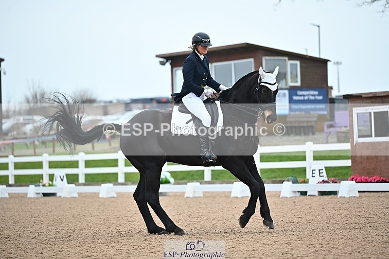 250214-095003-00932 - 190-sue.langley-S-Cal8