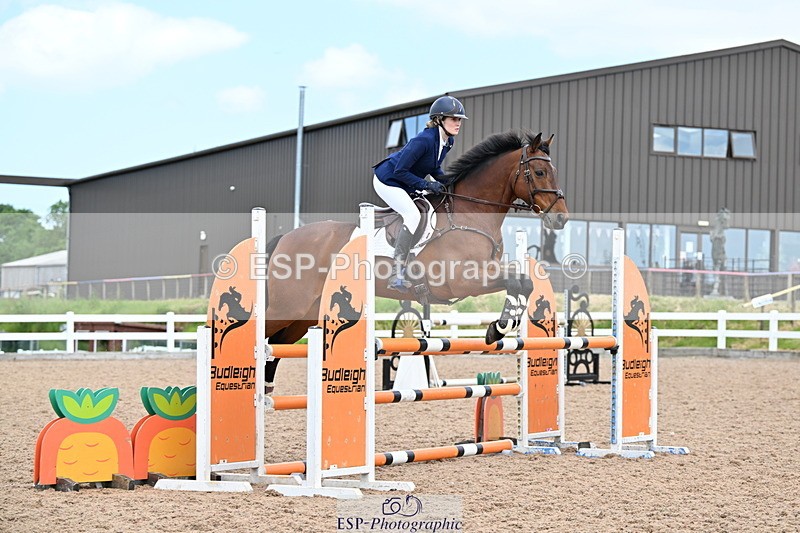 240605A-131120-00490 - Cls 3 Snr 1.05m Open