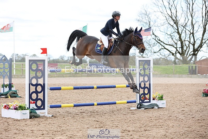 240419A-124238-07391 - Cls 6, 2 Star Medium Tour 1.35m