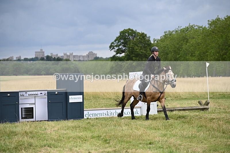 WJ6_2931 - Time at Jump 11:06 to 11:40