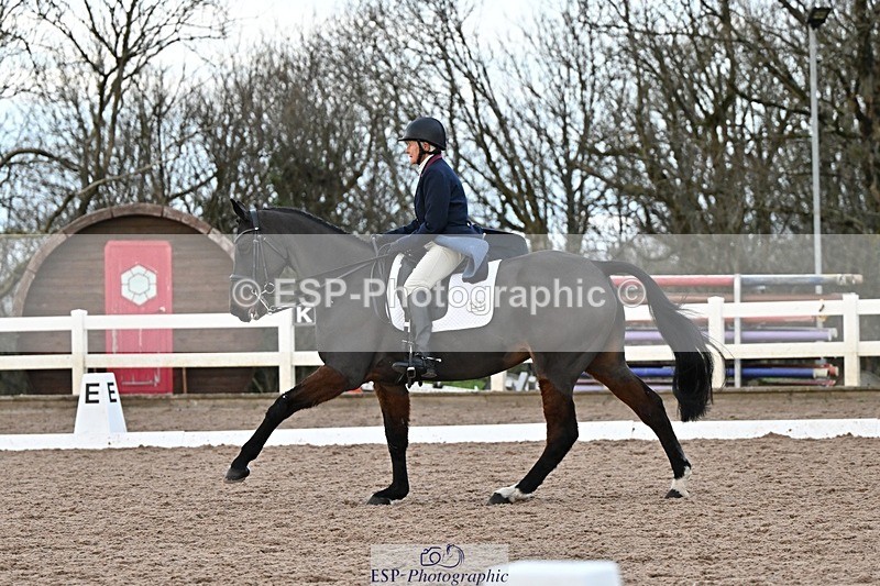 241214-152537-03224 - 123-Susan.Lanz-Wellshead.Foxtrot