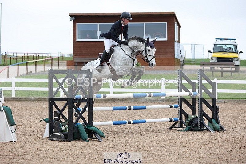 240406A-132352-03794 - Cls 23 1.05m National Amateur Quali