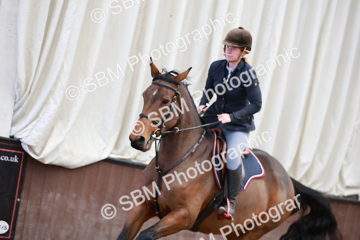 SBM_003715 - Class 11 - Senior Newcomers - 1.10m