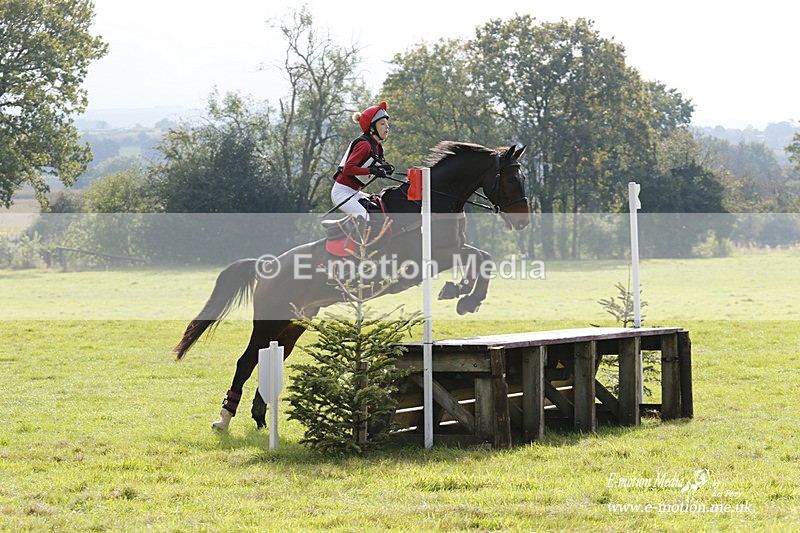  WWHT 171021 2892 - Intermediate (0.90m)  17/10/21