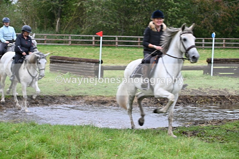 WJ6_6770 - Time at Photographer 13:06 to 13:23