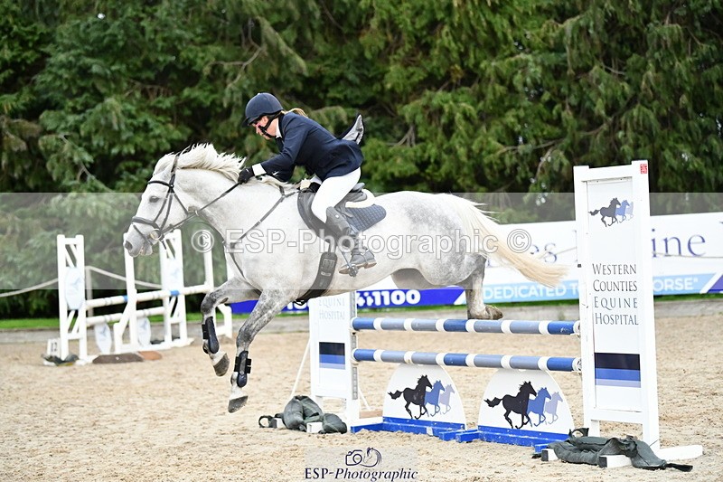 251004A-173403-02506 - Classes 12 & 13 90cm