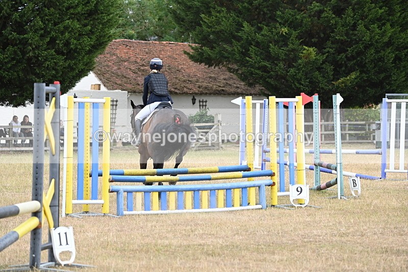 WJ6_0944 - Class 14 Intermediate Jumping 75cm