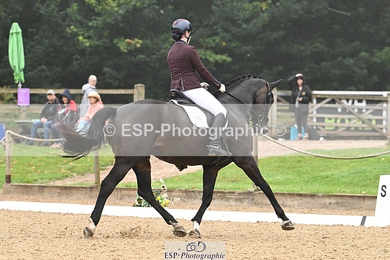 240811-095617-04907 - 148-Sophia.Marston-Solitaire.ll