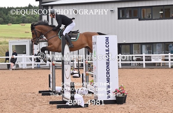 BPP_4981 - CLASS 7 THURS Redpost Equestrian Senior Foxhunter/1.20m Open