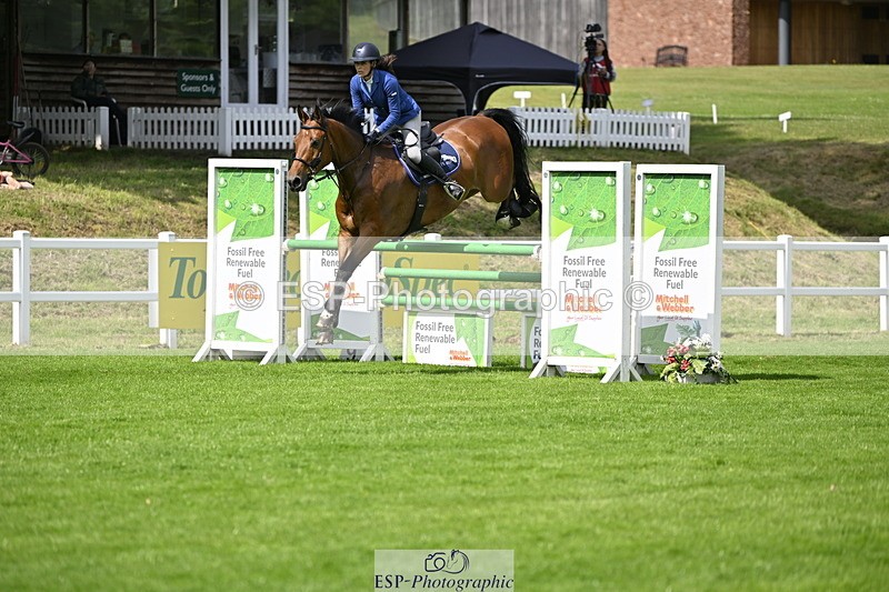 250613A-104030-00533 - Cls 1 Snr Newcomers and 1.10m Open