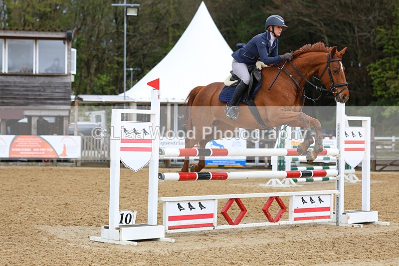 3E7A1795 - Class 7: Senior Newcomers/1.10m open