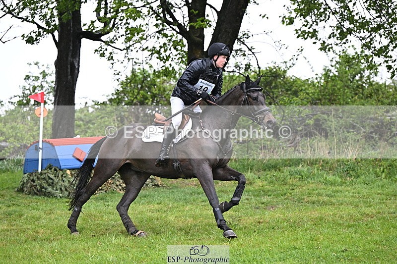 250418-120922-02827 - 019-Sean.Duffy-ZORGVLIET.MERLOT