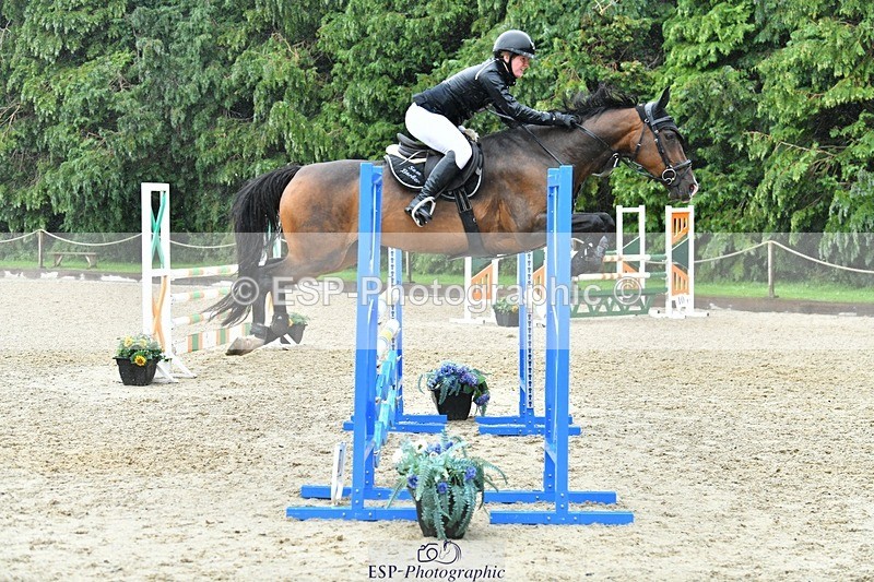 230714-103048-31527 - Cls 76 A&B Snr Newc & 1.10m Open