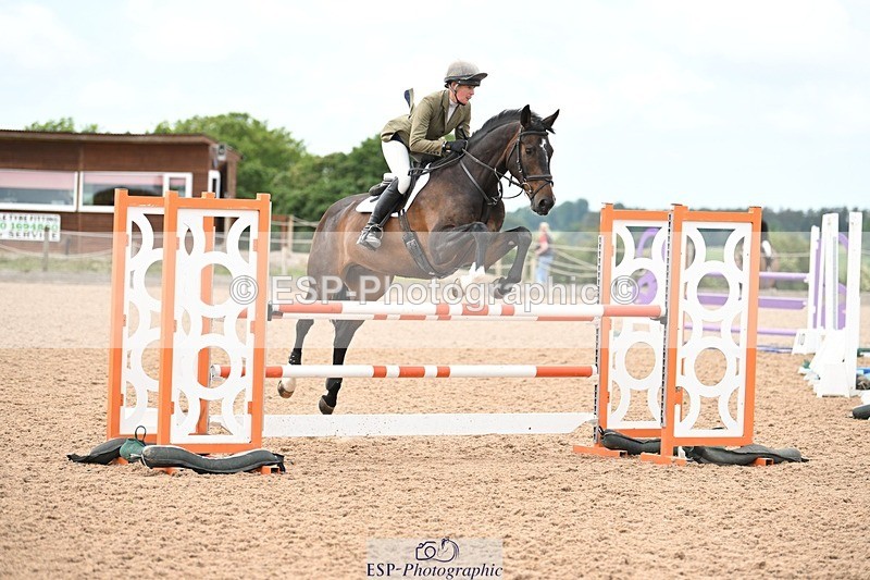 250611-124313-00519 - Cls 4 Snr Newcomers & 1.10m Open