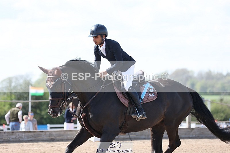 250427-155808-18261 - Cls 24 - 1 Star Gold Tour