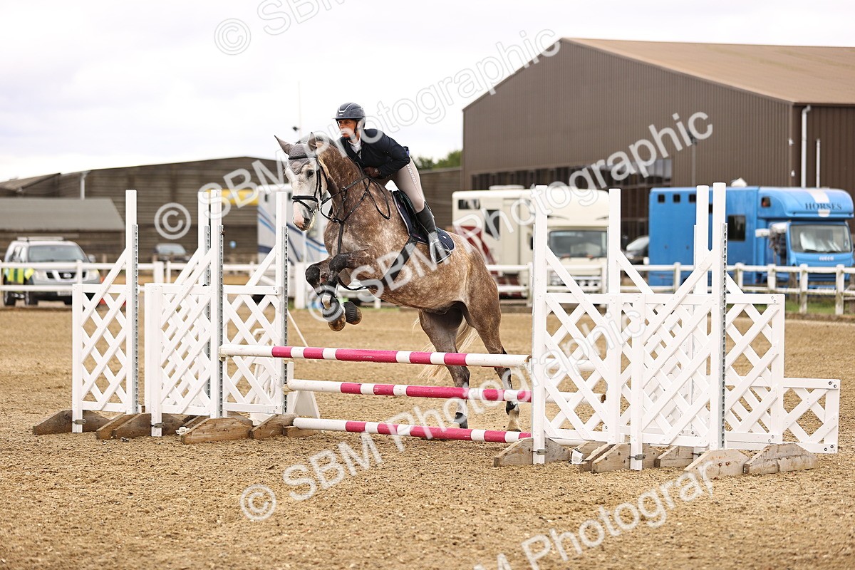 SBM_000042 - Class 1 - Clear Round