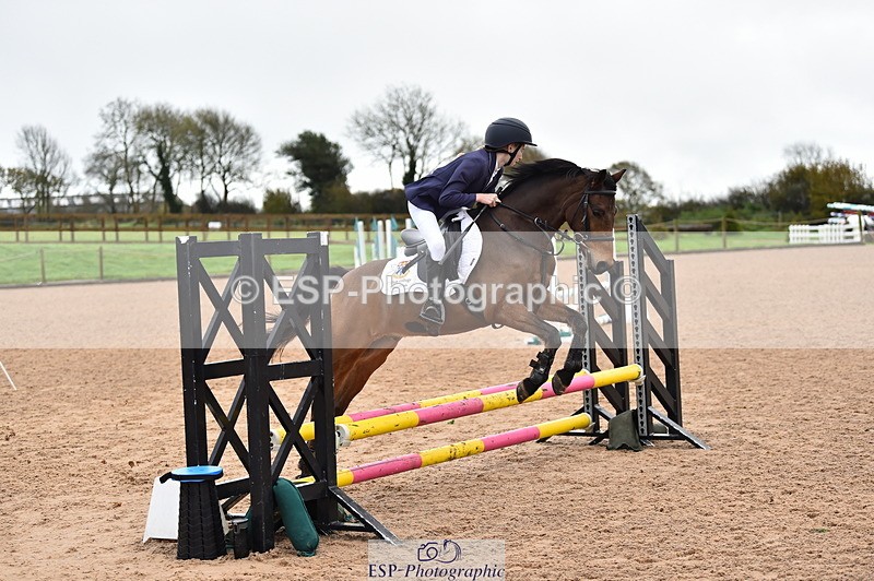 231118A-103142-01098 - Cls 18+19 Club and Schools 70cm