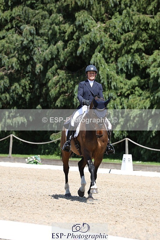 230526-135209-06405 - 369-GIDO_G-Sally_Chamberlain-WEDTrotUp+DR