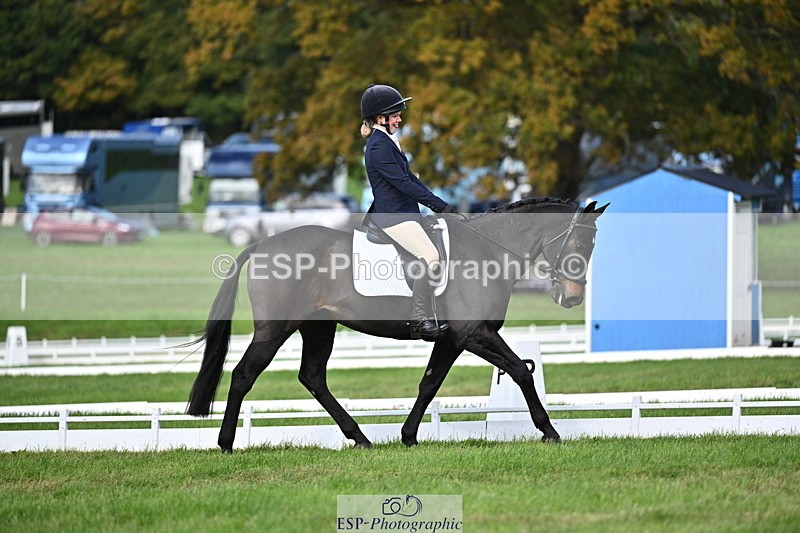 251024A-141200-12351 - D-369-Rosie.Moreton