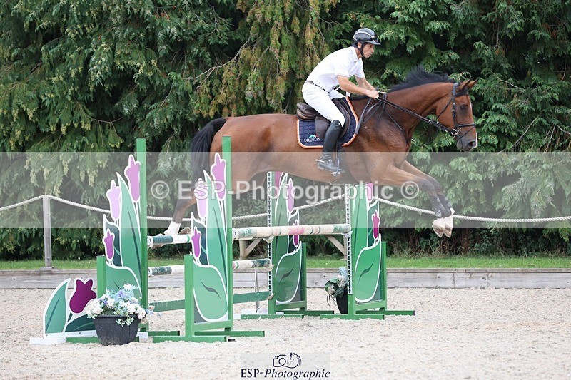 230908-174041-03430 - Cls 9 Snr Newcomers & 1.10m Open