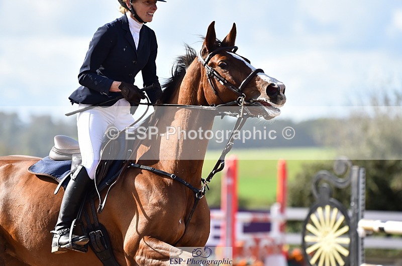 231014A-140144-05185 - Cls 15 1.05m Amateur Q 2nd R