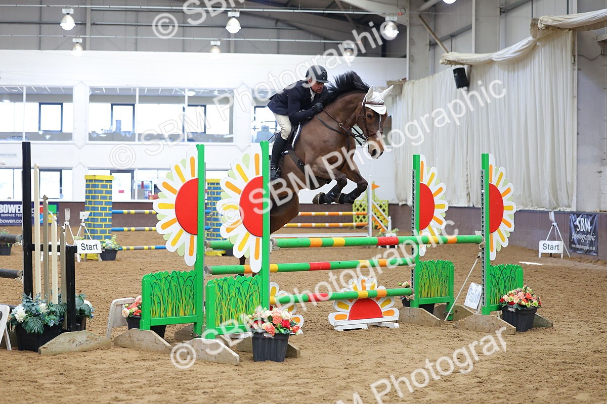 SBM_003044 - Class 8 - Senior Newcomers - 1.10m