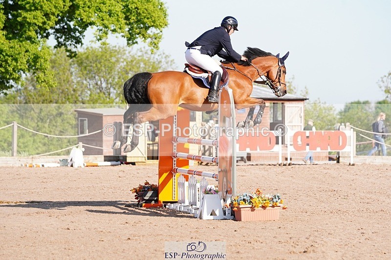 250510-083616-09566 - Cls 13 Snr Foxhunter