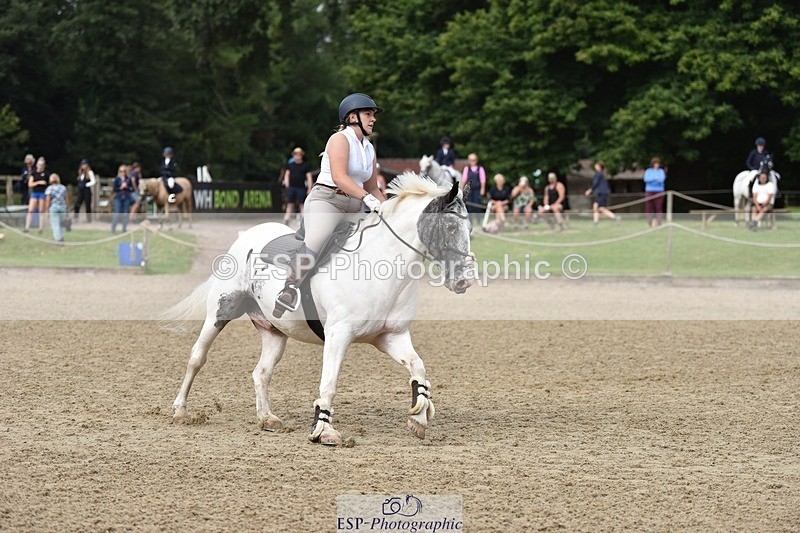 240802-100950-00723 - 70cm Round 1