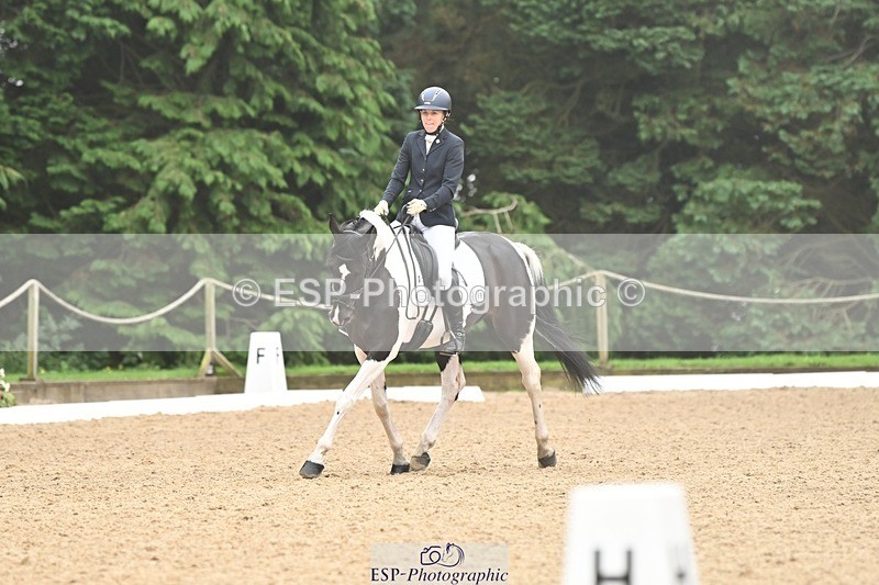 240811-111717-05136 - 189-Emma.Jenkinson-Fleur.C