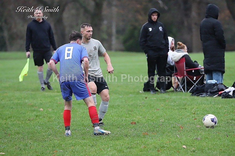 9KJS2766 - Pitch 1. AFC Spinney vs FC TEQ. 2025-12-07 Abington Park.