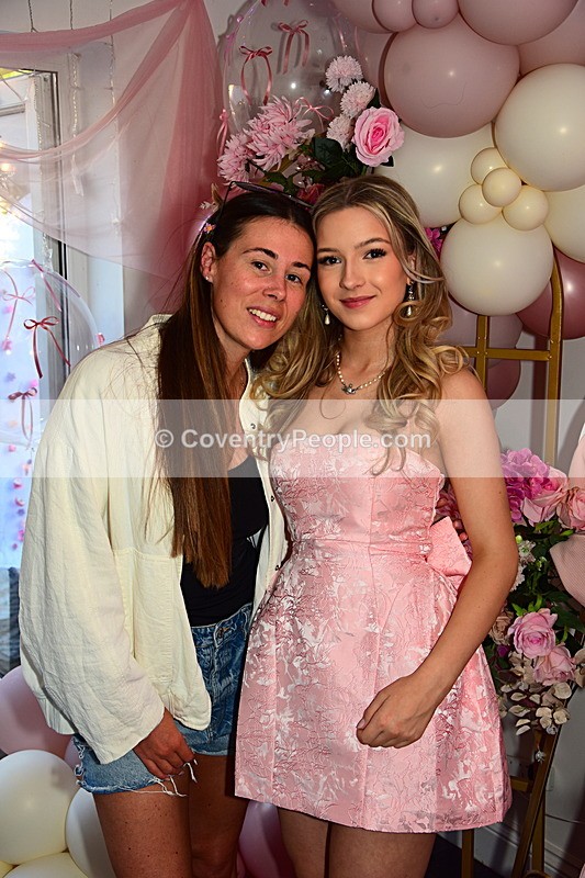SIE-175 - Sienna's 14th