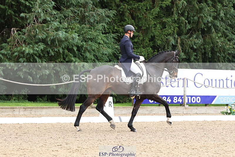 241024-142529-04070 - 226-Matteo.Gallucci-CASTLERICHMOND.WILLIAM