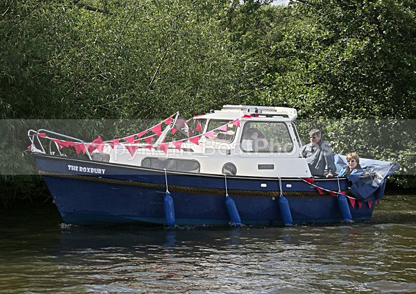 120701 THE ROXBURY WT7A4007 - HENLEY ROYAL REGATTA - Sunday 1st July 2012