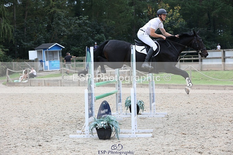 230908-175253-03525 - Cls 9 Snr Newcomers & 1.10m Open