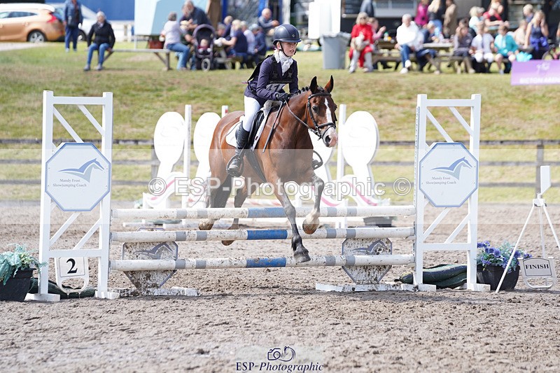 240824X-125848-27398 - 80cm Round 1 13.00 to 14.00